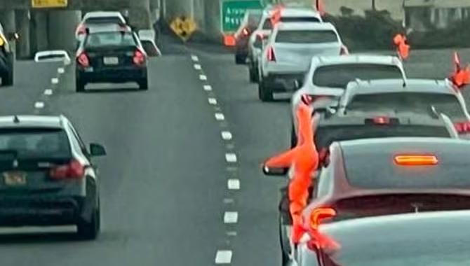 కాలిఫోర్నియాలో హిందూ సంఘాల ఆధ్వర్యంలో భారీ ర్యాలీ కాలిఫోర్నియాలో హిందూ సంఘాల ఆధ్వర్యంలో భారీ ర్యాలీ