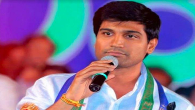పల్నాడులో ఫ్యాన్ కు ఎదురుదెబ్బ..