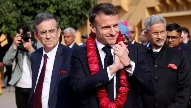 భారత విద్యార్థులకు ఫ్రాన్స్ అధ్యక్షుడు తీపి కబురు