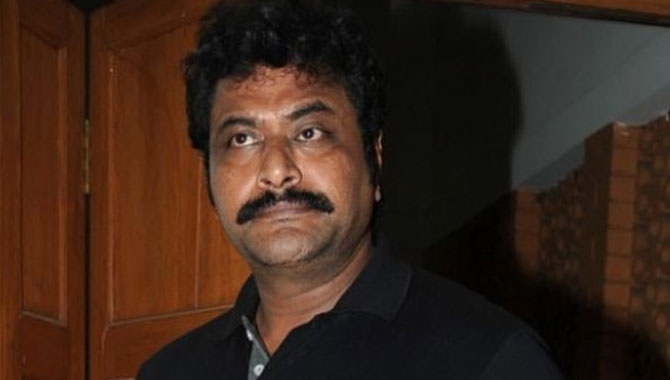 మెగా ఫోన్ ప‌ట్ట‌నున్న విల‌న్