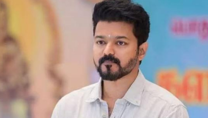 అభిమానుల హృదయ దళపతి