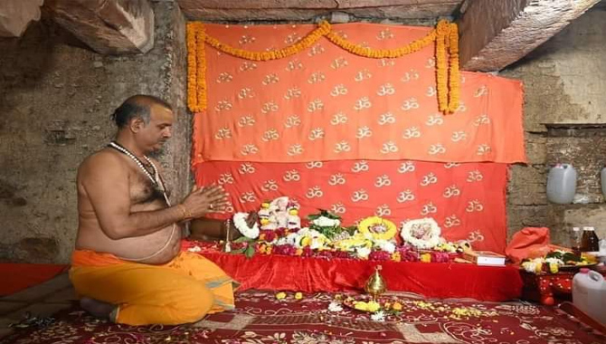 31 ఏళ్ల తరువాత మళ్లీ పూజలు