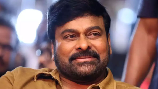 చిరూకు సెట్ కానిదే ఆ హీరో చేస్తున్నాడా?