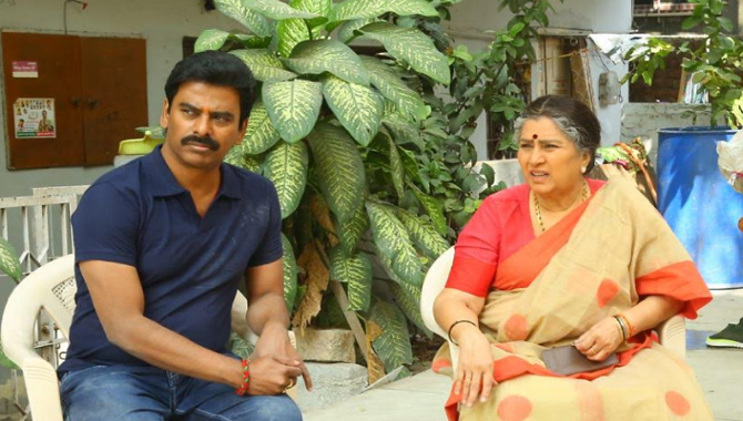 ‘అభిమాని’లో సురేష్ కొండేటికి నానమ్మ పాత్రలో అన్నపూర్ణమ్మ