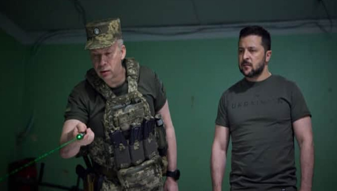 ఉక్రెయిన్ సైన్యంలో కీలక మార్పు : జెలెన్స్కీ