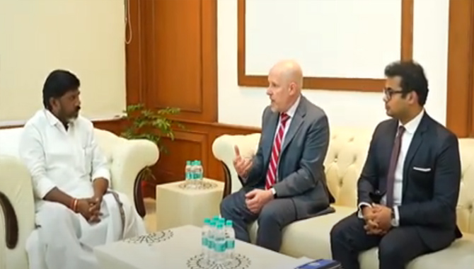 తెలంగాణ ప్రభుత్వంతో కలిసి పనిచేయడానికి సిద్ధం : అమెరికా