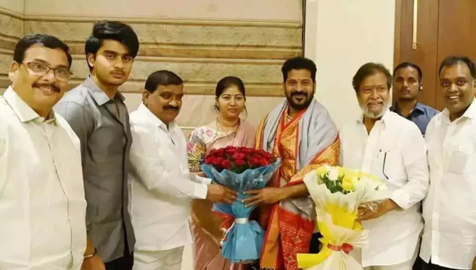 సీఎం రేవంత్ తో పట్నం మహేందర్ రెడ్డి దంపతుల భేటీ