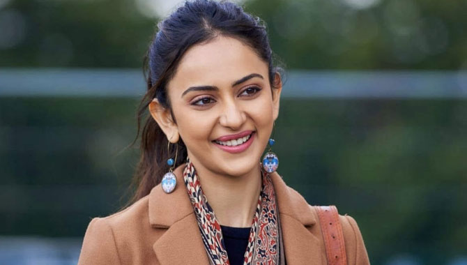 రిస్కీ రోల్ కు ర‌కుల్ ఒప్పుకుంటుందా?