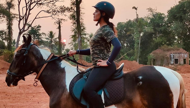 నిఖిల్ ‘స్వయంభూ’ కోసం హార్స్ రైడింగ్ నేర్చుకోవడం ప్రారంభించిన సంయుక్త