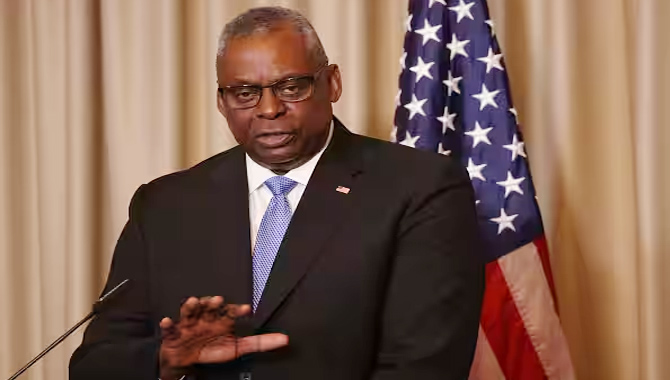 మళ్లీ ఆసుపత్రిలో చేరిన అమెరికా రక్షణ మంత్రి ఆస్టిన్ మళ్లీ ఆసుపత్రిలో చేరిన అమెరికా రక్షణ మంత్రి ఆస్టిన్