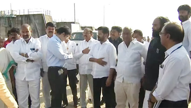 మేడిగడ్డ బ్యారేజీని పరిశీలించిన సీఎం, మంత్రులు