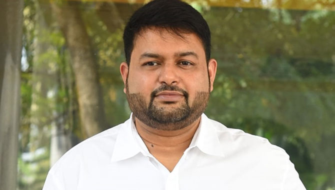 త‌మ‌న్ పై భారీ ఒత్తిడి