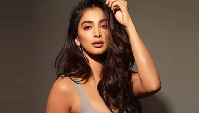 ఆఫర్లిస్తున్న పూజా హెగ్డే