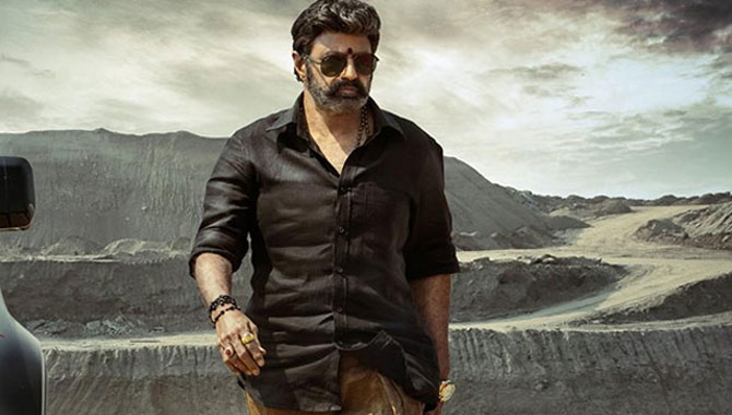 యంగ్ డైరెక్ట‌ర్ల‌పై క‌న్నేసిన బాల‌య్య‌