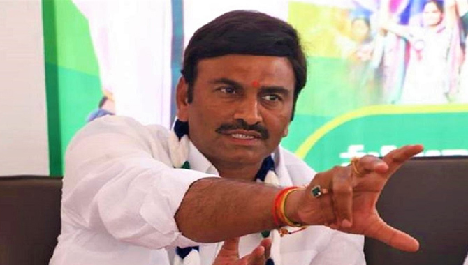 వైసీపీకి ఎంపీ రఘురామకృష్ణరాజు రాజీనామా