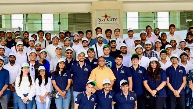 A Delegation of JITO Youth Wing Visits Sri City 