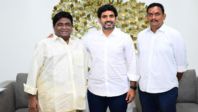 టీడీపీలోనే కొనసాగుతా :  జలీల్‌ఖాన్‌
