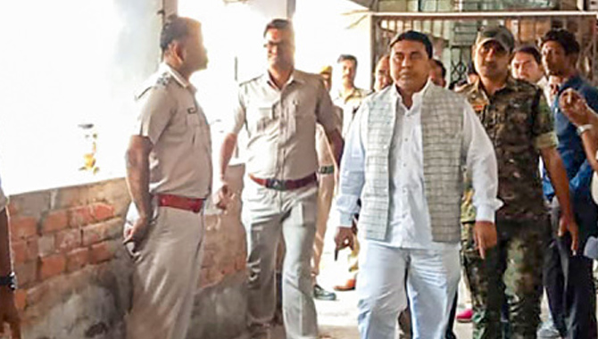 టీఎంసీ నేత షాజహాన్ కీచకపర్వం..