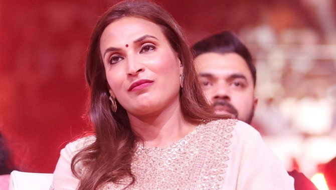 లాల్ స‌లామ్ విష‌యంలో త‌ప్పు జ‌రిగింది: ఐశ్వ‌ర్య‌