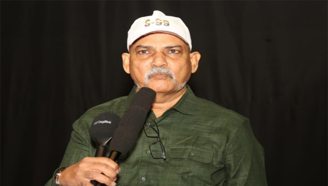 ఇండియన్ సినీ రంగంలో మొదటిసారిగా ఒక సినిమాకి ప్రీక్వెల్, సీక్వెల్ తీస్తున్నాను : ఏస్ 99 దర్శకుడు C జగన్మోహన్ ఇండియన్ సినీ రంగంలో మొదటిసారిగా ఒక సినిమాకి ప్రీక్వెల్, సీక్వెల్ తీస్తున్నాను : ఏస్ 99 దర్శకుడు C జగన్మోహన్