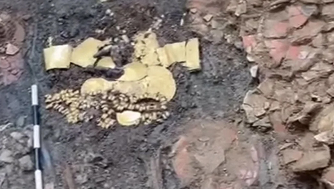 ఆ సమాధి బంగారు కొండ … అది 1200 ఏళ్లనాటి ఆ సమాధి బంగారు కొండ … అది 1200 ఏళ్లనాటి