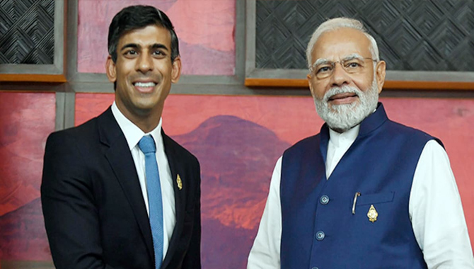 రిషి సునాక్ కు ప్రధాని మోదీ ఫోన్ రిషి సునాక్ కు ప్రధాని మోదీ ఫోన్