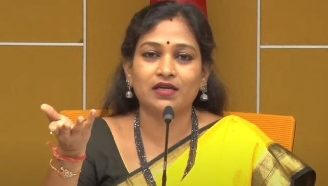 ఇలాంటి రాజకీయాలు ఆయనకు అలవాటే : వంగలపూడి అనిత