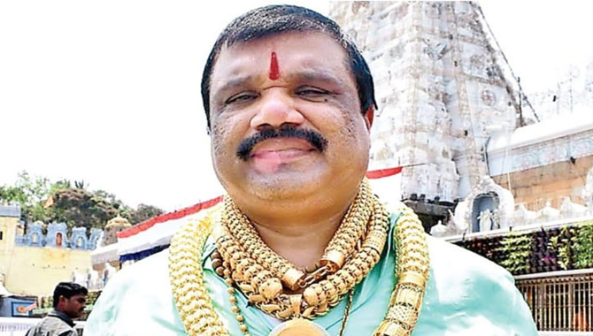 శ్రీవారిని దర్శించుకున్న ‘బంగారు బాబు’ శ్రీవారిని దర్శించుకున్న ‘బంగారు బాబు’