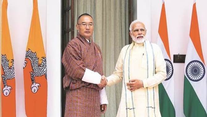 మోదీతో భూటాన్ ప్రధాని తోబ్గే భేటీ