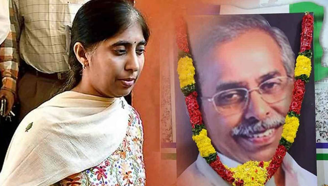 జగన్ కు పోటీగా వైయస్ వివేకానంద రెడ్డి కూతురు.. ఇది సంభవమేనా?