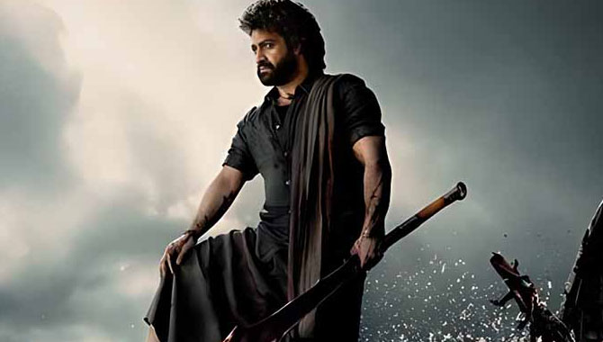 దేవ‌ర సైలెన్స్ వెనుక సీక్రెట్