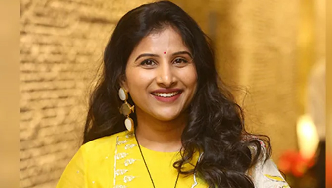 నేను క్షేమంగానే ఉన్నా… ఆ రూమర్స్ నమ్మొద్దు  :  సింగర్ మంగ్లీ