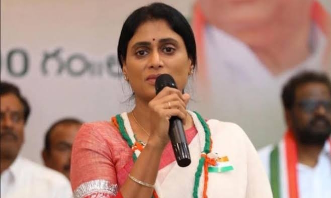 కడప బరిలో షర్మిల..! అవినాశ్ రెడ్డికి ఇబ్బందులు తప్పవా..?