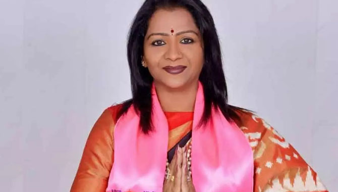 కాంగ్రెస్ కాంపౌండ్ లోకి బీఆర్ఎస్ కీలక నేత.. షాక్ లో కెసిఆర్..