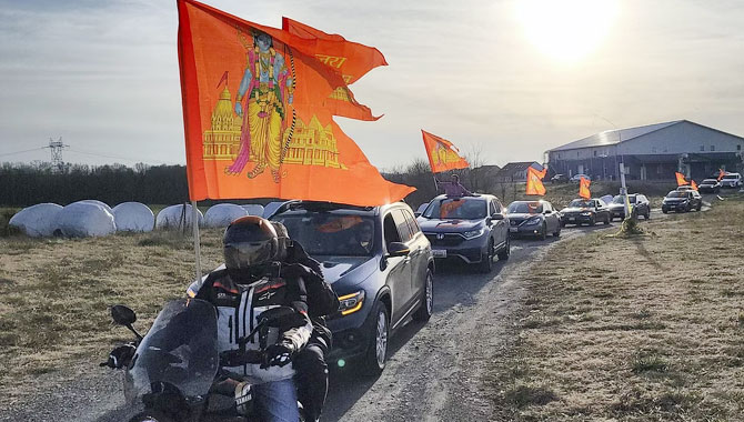 అమెరికాలో రామ్మందిర్ రథయాత్ర అమెరికాలో రామ్మందిర్ రథయాత్ర