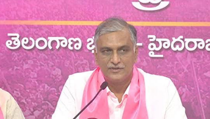రేవంత్ కి చేరికల మీద ఉన్న దృష్టి రైతు సమస్యలపై లేదు: హరీష్ రావు