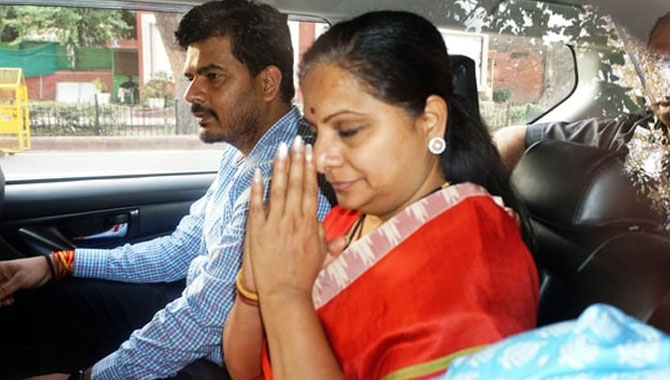 తీహార్ కు కవిత.. షాక్ లో బీఆర్ఎస్..