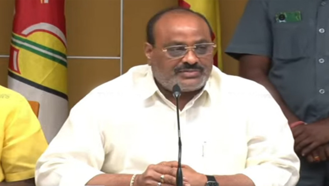 అచ్చెన్నాయుడికి హైకోర్టులో ఊరట