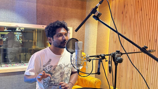 డబ్బింగ్ కార్యక్రమాల్లో సుహాస్ హీరోగా దిల్‌రాజు ప్రొడ‌క్ష‌న్స్ బ్యాన‌ర్ ప్రొడ‌క్ష‌న్ నెం.4 చిత్రం…