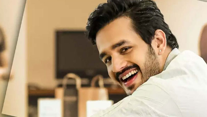 అఖిల్ మూవీ అప్డేట్ ఆ రోజేనా?