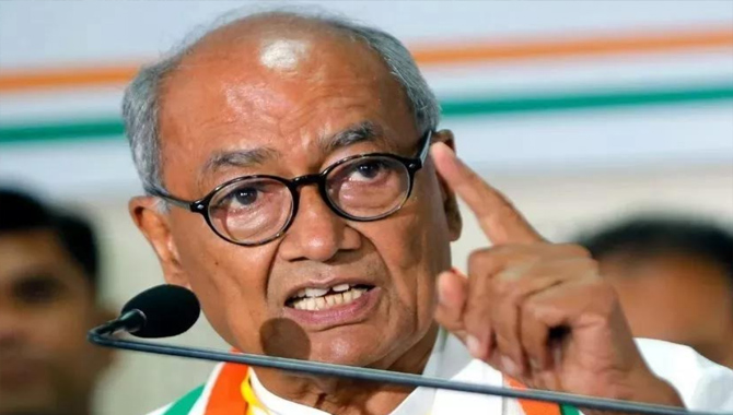 400 మందితో నామినేషన్ వేయిస్తా: దిగ్విజయ్ సింగ్