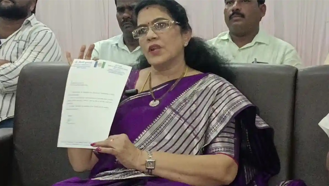 వైసీపీకి షాక్.. కేంద్ర మాజీ మంత్రి కిల్లి కృపారాణి రాజీనామా