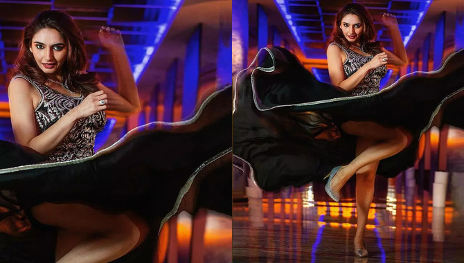 బ్లాక్ డ్రెస్ లో రాగిణి డ్యాన్స్ షో