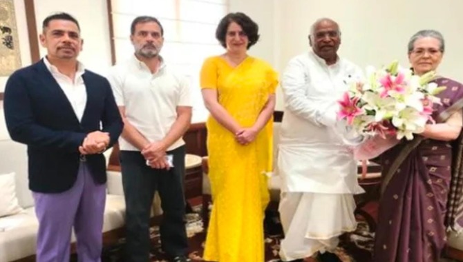 రాజ్యసభ సభ్యురాలిగా సోనియాగాంధీ ప్రమాణస్వీకారం