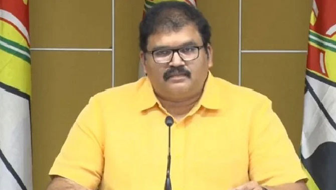 సీఐడీ వివరణ అనుమానాస్పదంగా ఉంది.. పట్టాభి