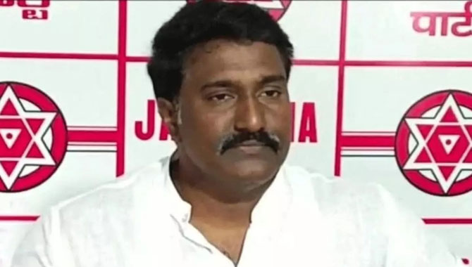 ఉగాది రోజు వైసీపీ తీర్థం పుచ్చుకోనున్న పోతిన మహేష్..