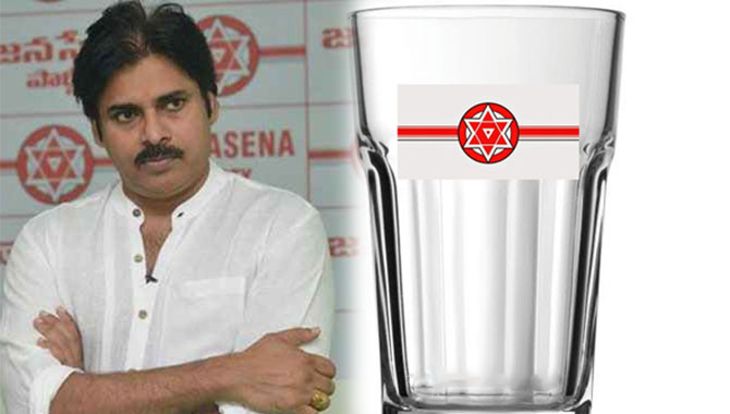 పిఠాపురంలో పవన్ గ్లాస్ కి ఆపోజిట్ గా పవన్ బకెట్..