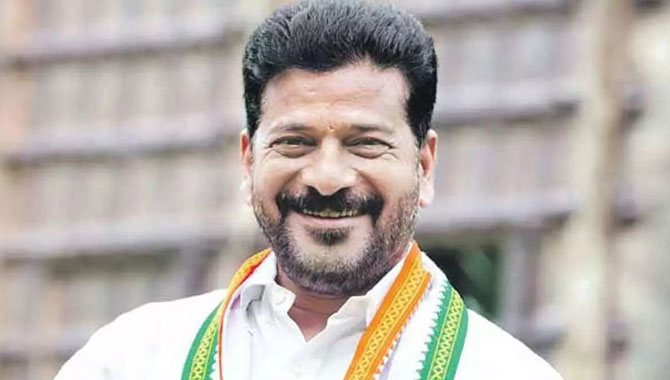పెండింగ్ స్థానాలపై రేవంత్ రెడ్డి ఢిల్లీ భేటీ..