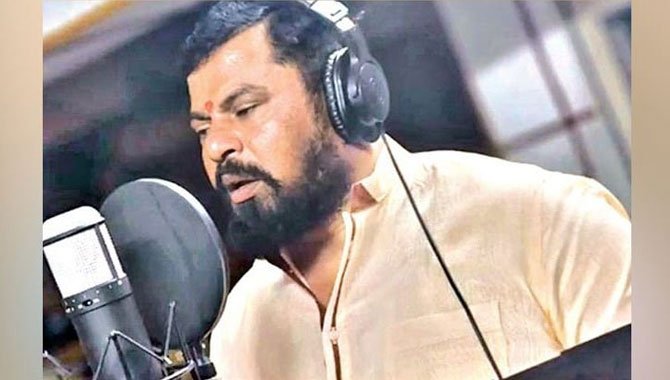 సింగర్ గా మారిన బీజేపీ ఎమ్మెల్యే రాజా సింగ్..