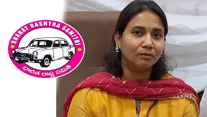 బీఆర్ఎస్ కంటోన్మెంట్ అభ్యర్థి నివేదిత ఇంటి వద్ద ఉద్రిక్తత..
